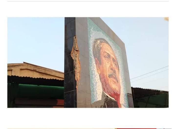 বঙ্গবন্ধুর ম্যুরাল, ঠাকুরগাঁও 